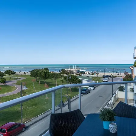 Residenze Roscioli 4* Roseto Degli Abruzzi