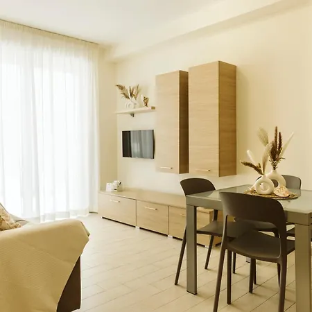 Residenze Roscioli 3* Roseto Degli Abruzzi