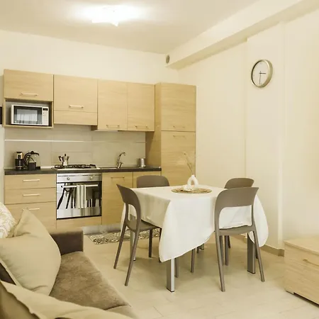 Residenze Roscioli Aparthotel