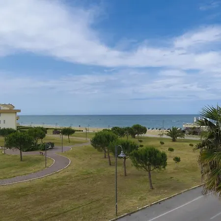 Aparthotel Residenze Roscioli Roseto Degli Abruzzi