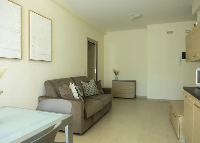 Residenze Roscioli Apart Otel Roseto Degli Abruzzi